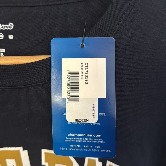 0824-55 Brand New Notre Dame Tshirt - Picture 3 of 6